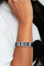 Load image into Gallery viewer, Paparazzi - Queen of My Life - Black