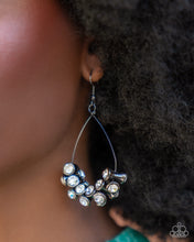 Load image into Gallery viewer, Paparazzi - Courageous Chandelier - Black