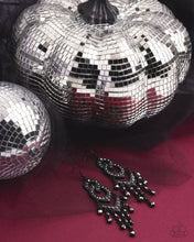 Load image into Gallery viewer, Paparazzi - Pristine Precipitation - Black