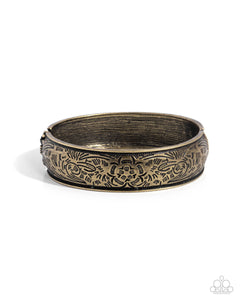 Paparazzi - Regency Refresh - Brass