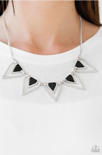 Paparazzi - The Pack Leader