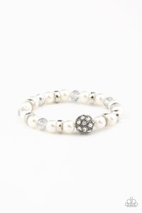 Paparazzi Twinkling Timelessness - White