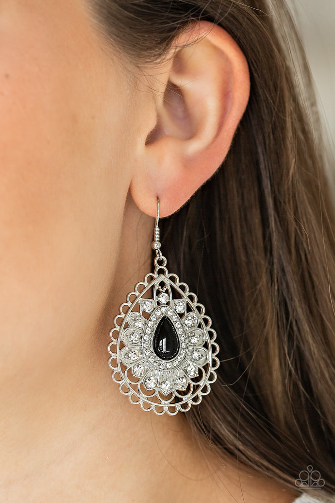 Glamour Grandeur - Earrings
