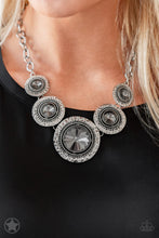 Load image into Gallery viewer, Global Glamour - Silver