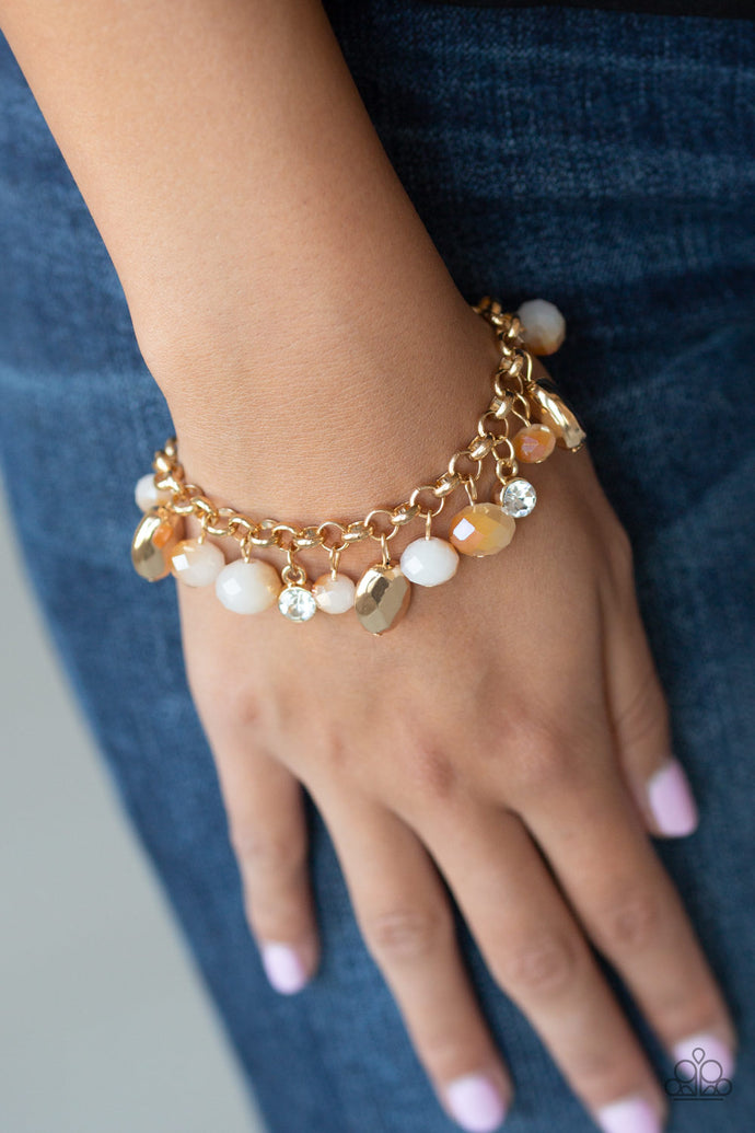 Paparazzi - Dazing Dazzle - Gold
