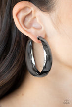 Load image into Gallery viewer, Paparazzi -  Flat Out Flawless - Black