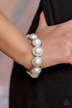 Load image into Gallery viewer, Paparazzi 2019 July Fiercely 5th Avenue - Fashion Fix