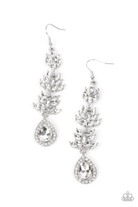 Paparazzi - Water Lily Whimsy - White