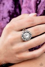 Load image into Gallery viewer, Paparazzi - 2023 January Fiercely 5th Avenue - Fashion Fix