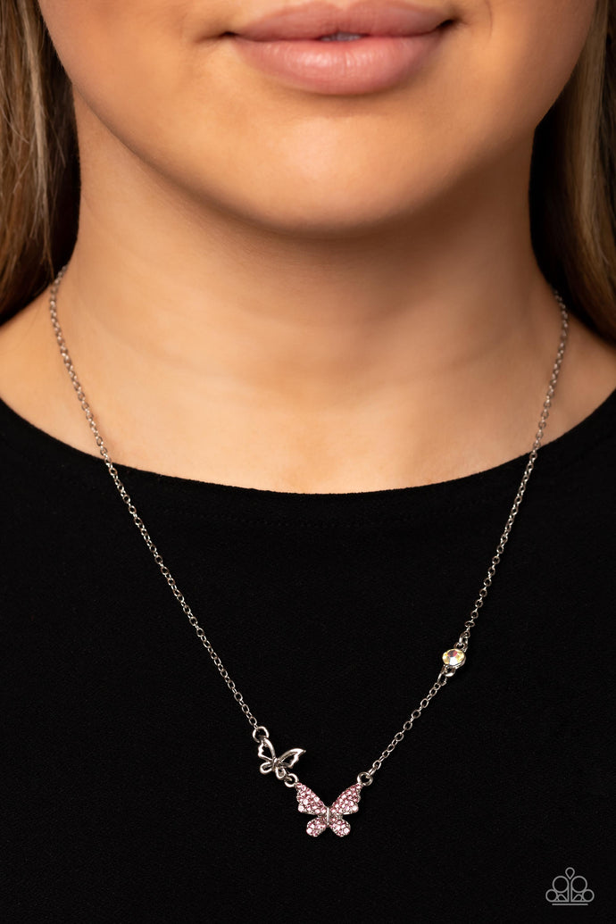 Paparazzi - Cant BUTTERFLY Me Love - Pink