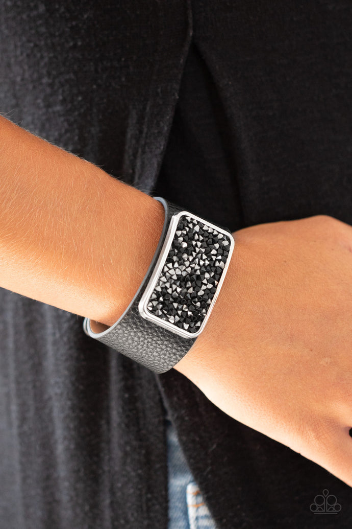 Interstellar Shimmer