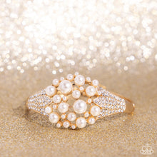 Load image into Gallery viewer, Paparazzi - Royal Red Carpet - Gold