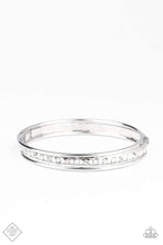 Load image into Gallery viewer, Paparazzi 2020 January Fiercely 5th Avenue - Fashion Fix