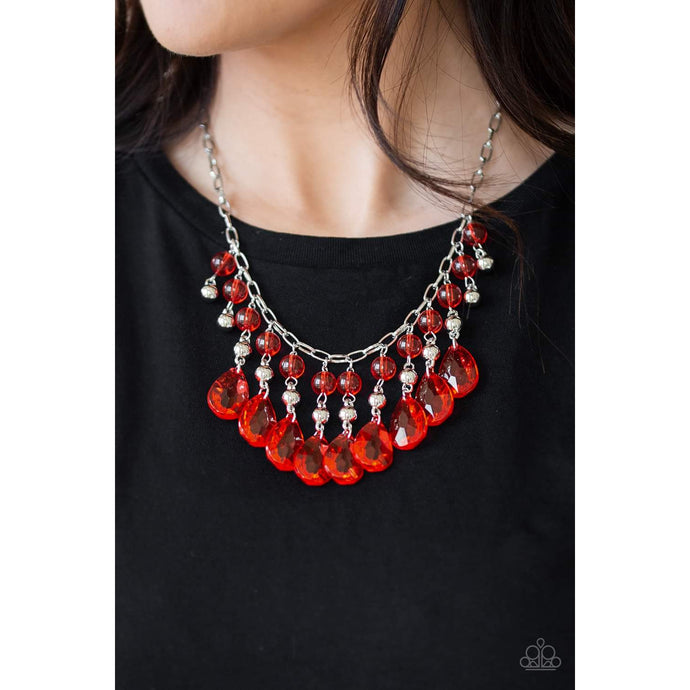 Paparazzi - Beauty School Drop Out