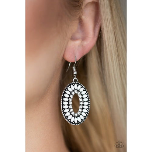 Paparazzi - Fishing For Fabulous - White