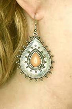 Load image into Gallery viewer, Paparazzi Desert Drama - Brown