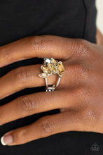 Load image into Gallery viewer, Paparazzi - Rhinestone Stunner - Brown